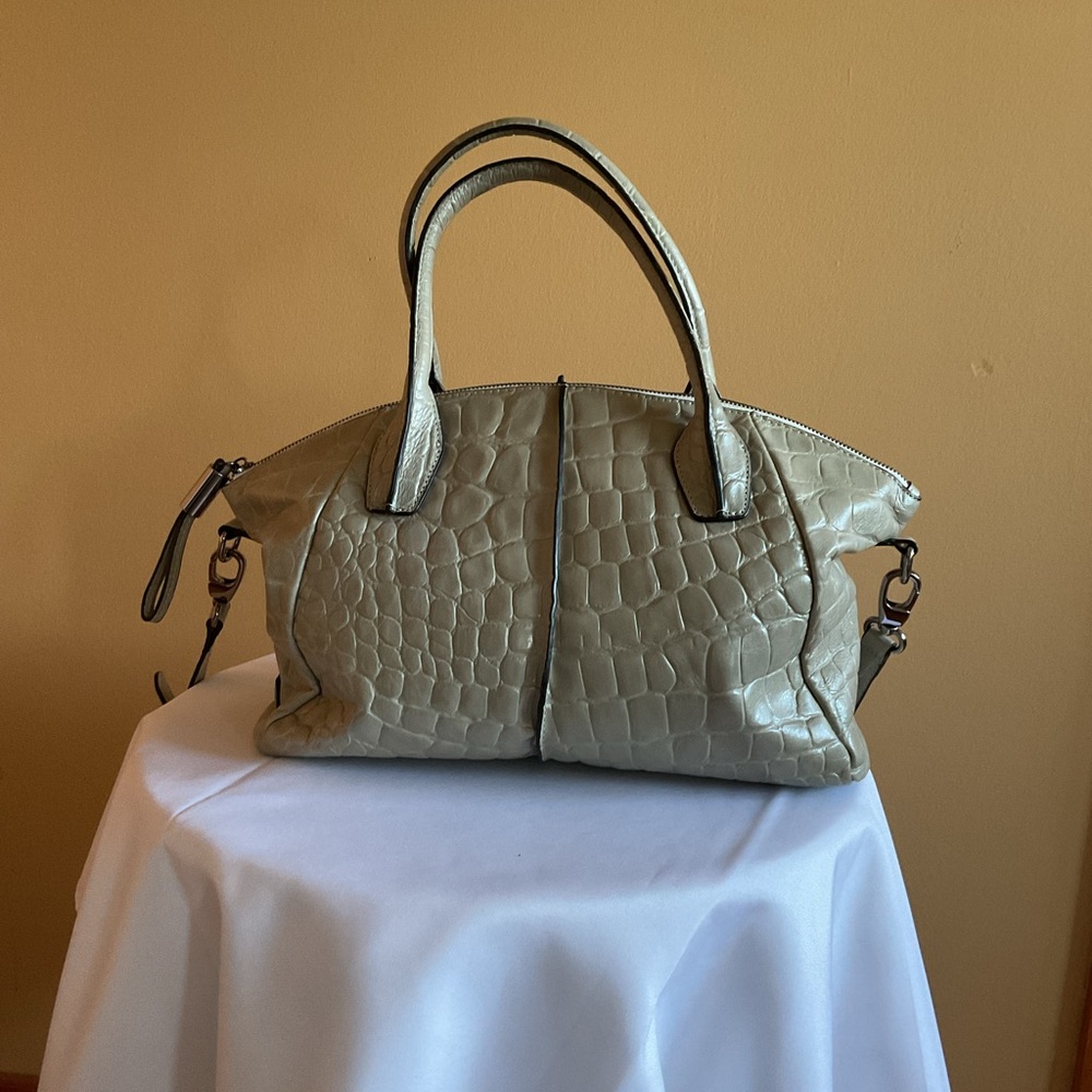 CHARLES JOURDAN Elegant Crocodile-Embossed Leather Taupe Handbag